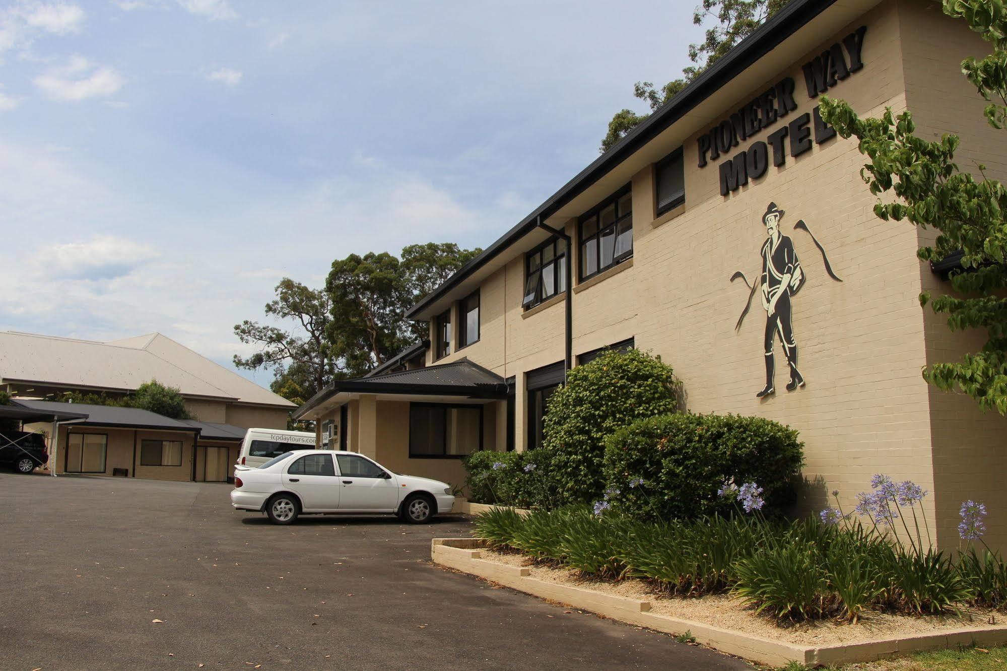 The Pioneer Way Motel Springwood Exterior foto